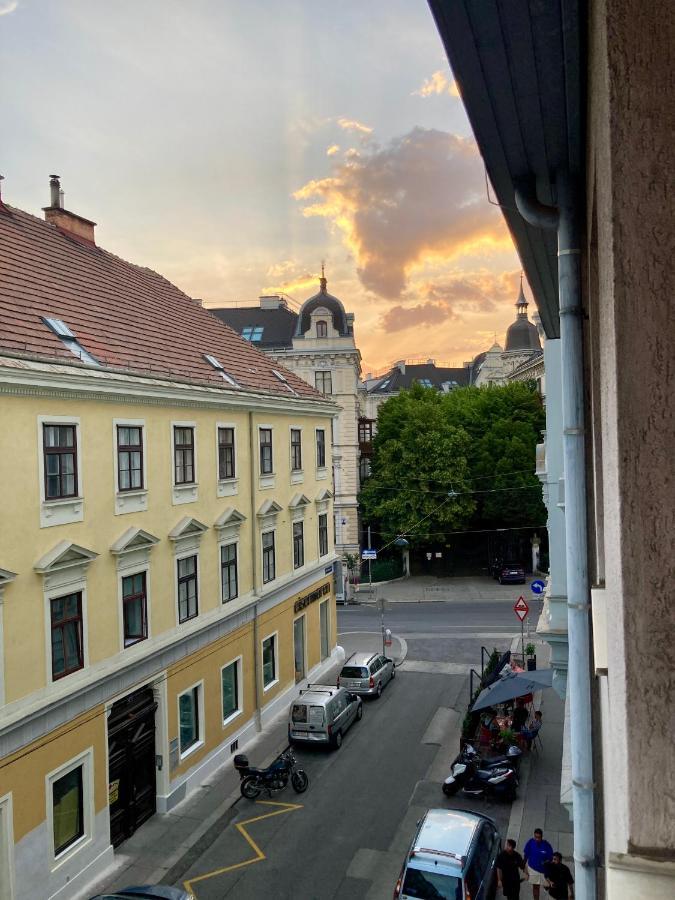 Apartment For 2 In Margareten Wien Eksteriør billede